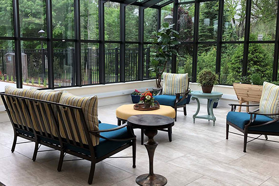 Atrium area to enjoy natural light