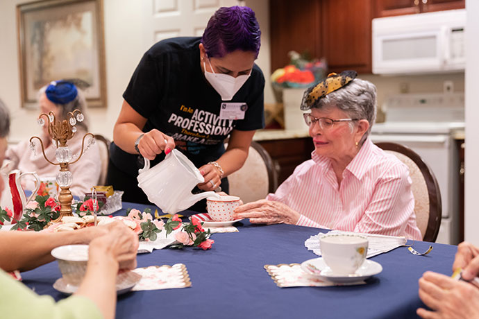 Silverado The Huntington Residents Tea Time