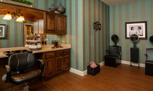 Silverado Lee's Summit Salon